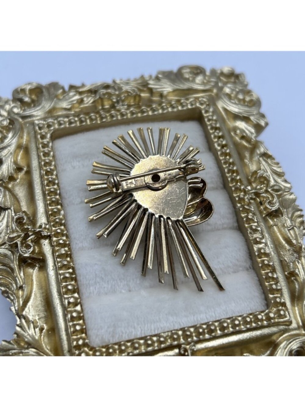 1950s Emmons Brooch Gold Tone Sunburst Faux Pearl Retro Sun Flower MCM Vintage - Picture 9 of 16